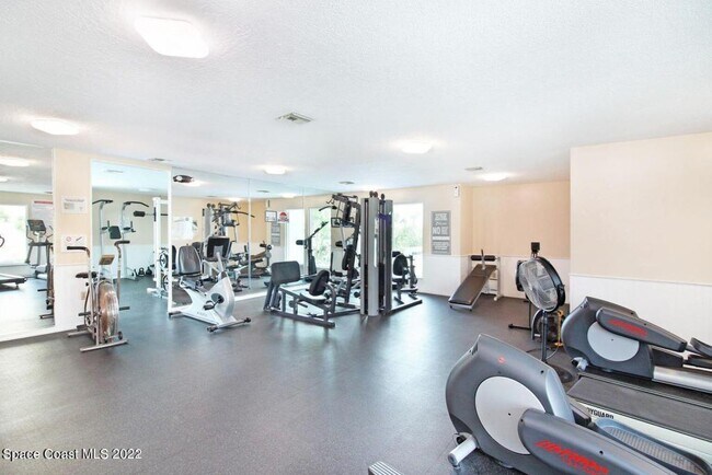Building Photo - 807 Mystic Dr