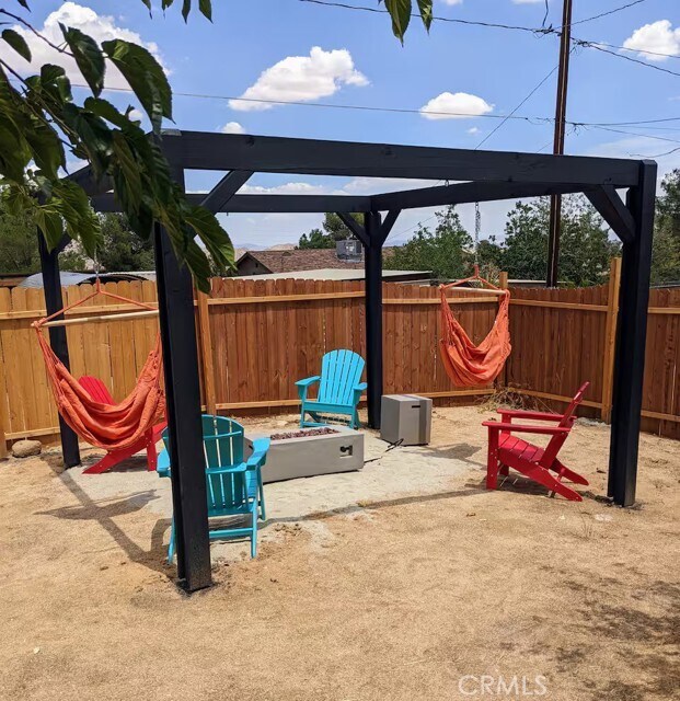 Building Photo - 60206 Latham Trail