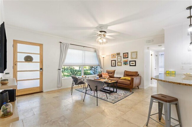 Building Photo - 1010 Bay Breeze Terrace