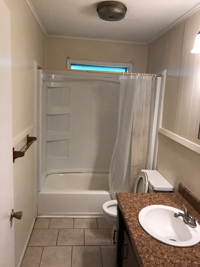 Building Photo - 3351 Highway 594