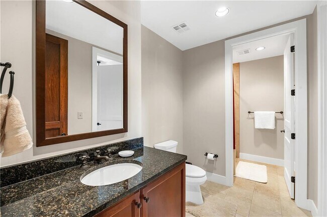 Building Photo - 18269 Colony Dr Dr