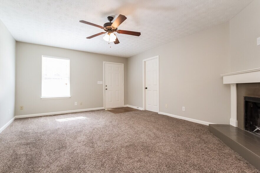 Building Photo - 1169 Granite Ln