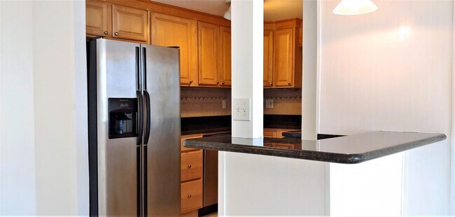 Building Photo - 2800 N Flagler Dr