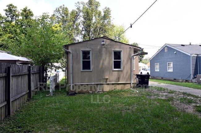 Building Photo - 512 Inverness Ave