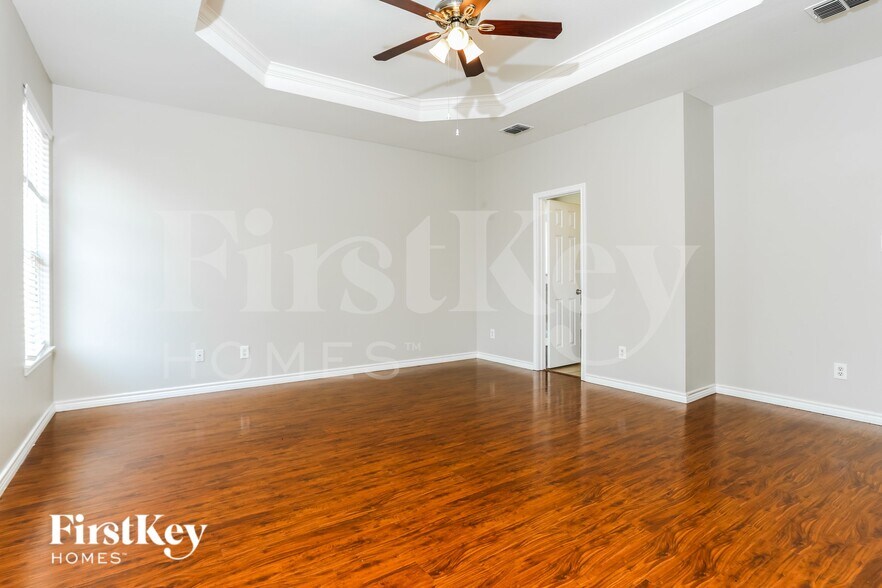 Building Photo - 1746 Summerwood Ln