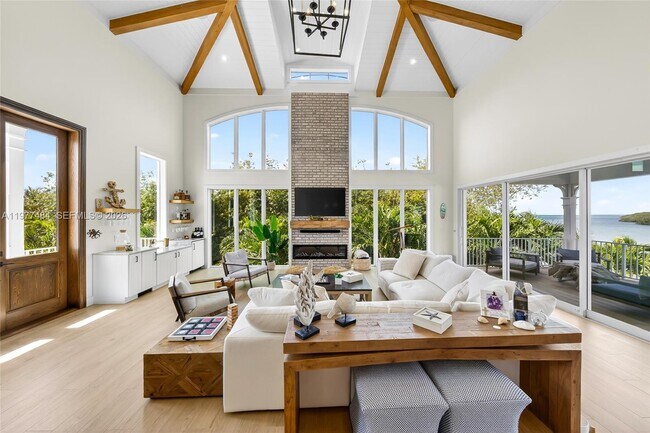 Building Photo - 146 Mockingbird Rd