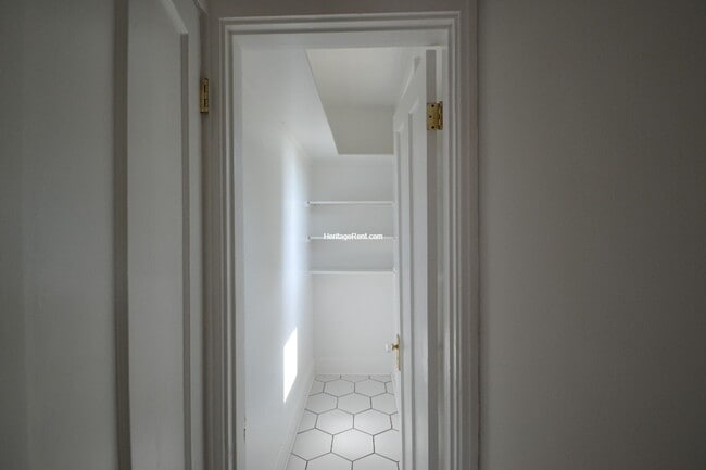 Building Photo - Updated 2 Bedroom home in Cheviot