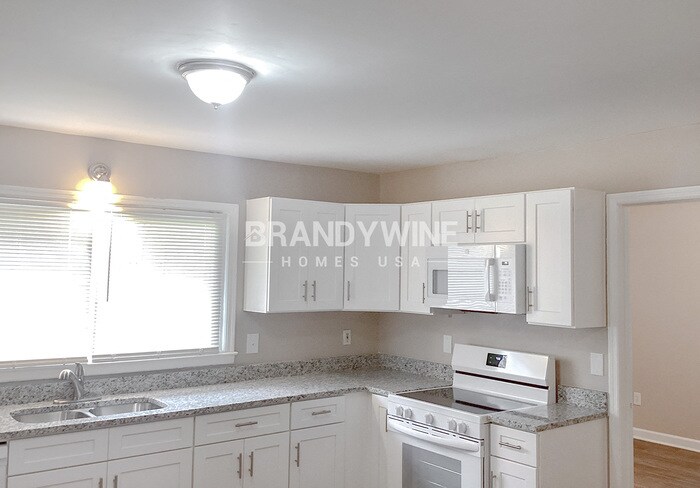 Building Photo - 6232 Lance Ln