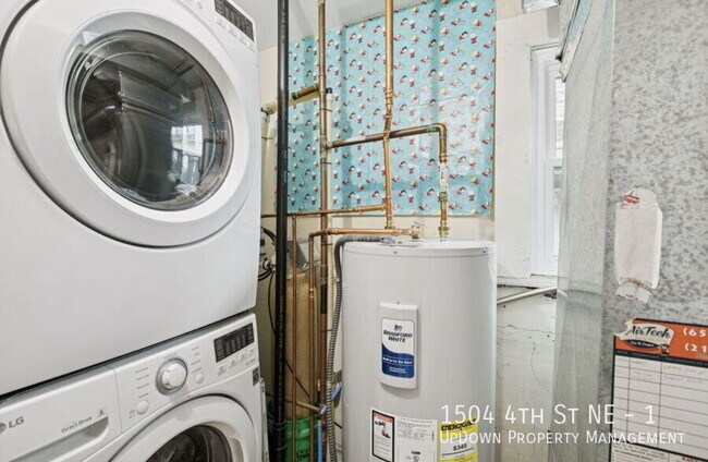 Building Photo - 1504 4th St NE