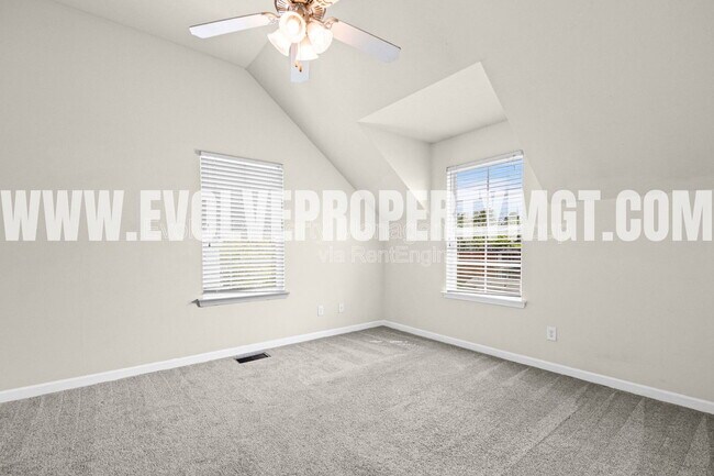 Building Photo - 3586 Brister St