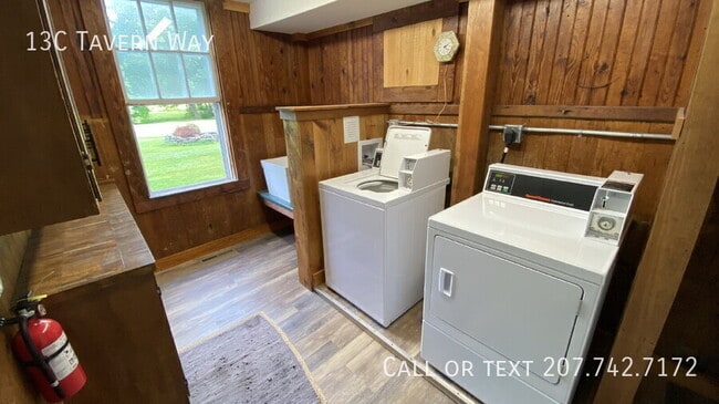 Building Photo - 13 Tavern Wy