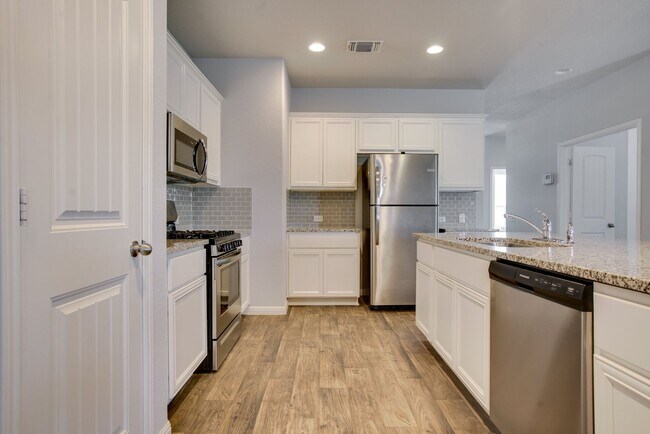 Building Photo - 14222 Handel Dr