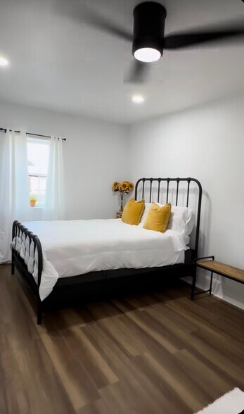 Building Photo - 5809 Westhaven Dr
