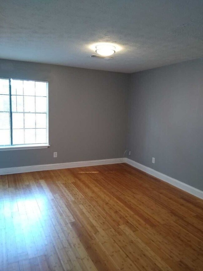 Building Photo - 1088 Brandon Hill Way