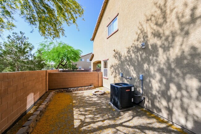 Building Photo - 44 Beach Haven Ave