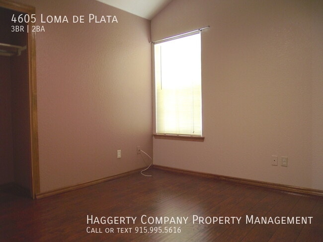 Building Photo - 4605 Loma De Plata Dr