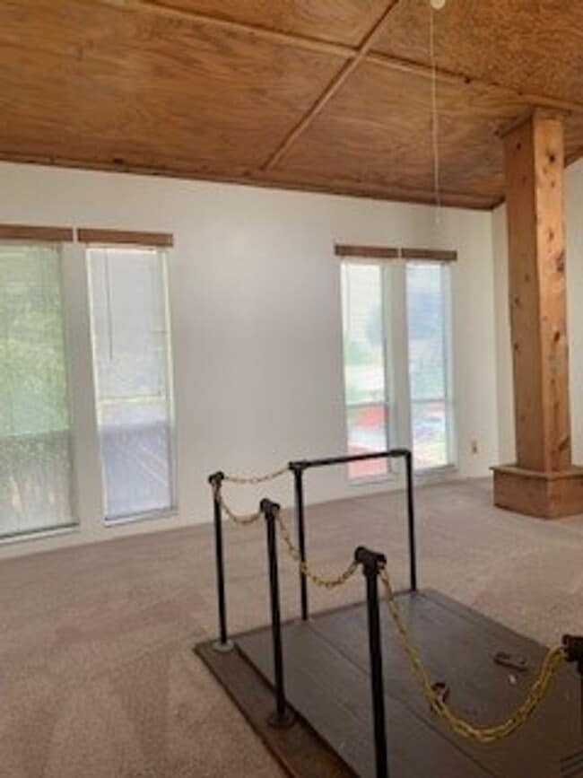 Building Photo - RBERNL