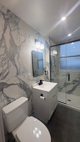 Building Photo - 1-64 Beach 124th St