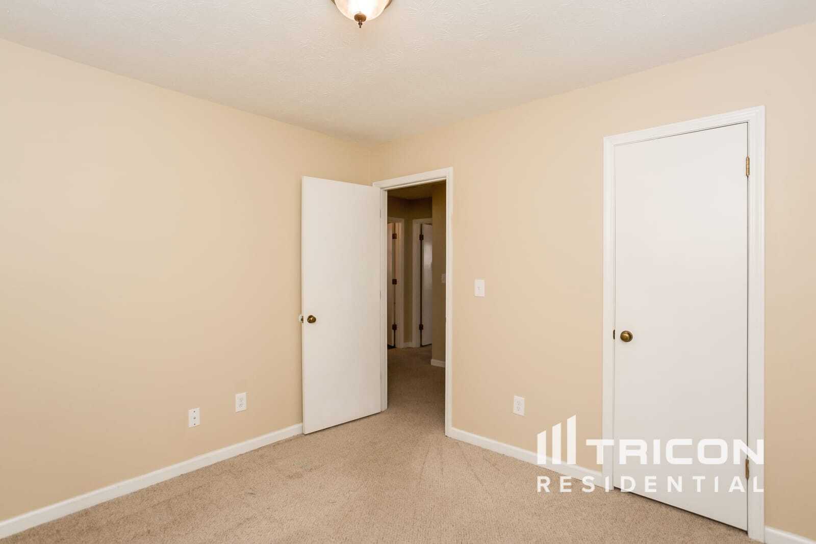 Building Photo - 2740 Chickory Hill