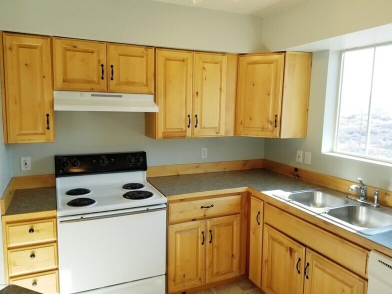 Building Photo - 1797 Fox Bay Dr