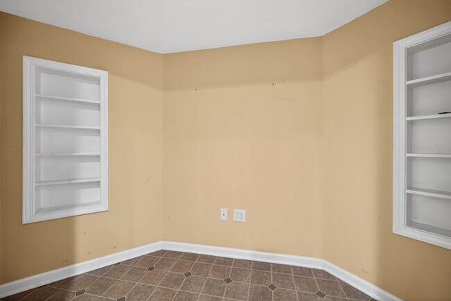 Building Photo - 1619 Windward Ct
