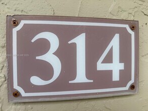 Building Photo - 7815 Camino Real