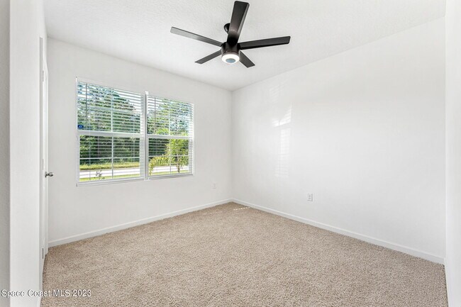 Building Photo - 2309 Jupiter Blvd SW