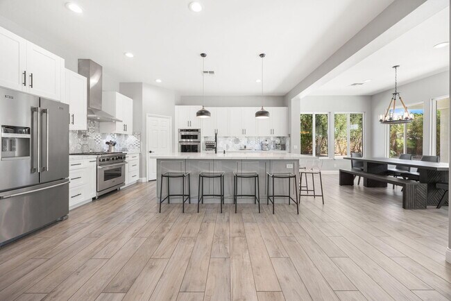 Building Photo - 49392 Hohokam River St