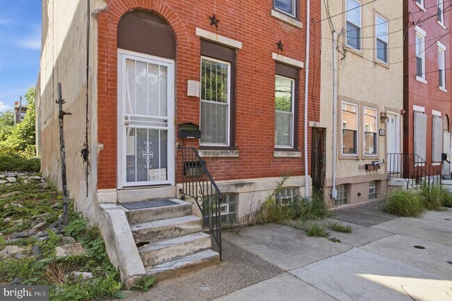 Building Photo - 1610 Willington St