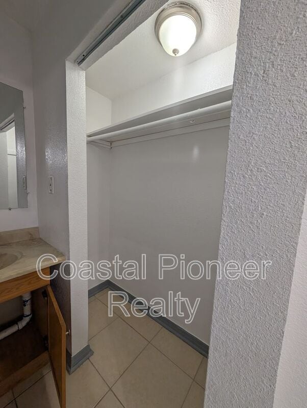 Building Photo - 3721 N Whittier St