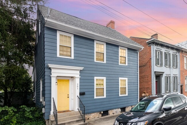 Building Photo - 4 Bedroom home in historic downtown Carlisle, PA!