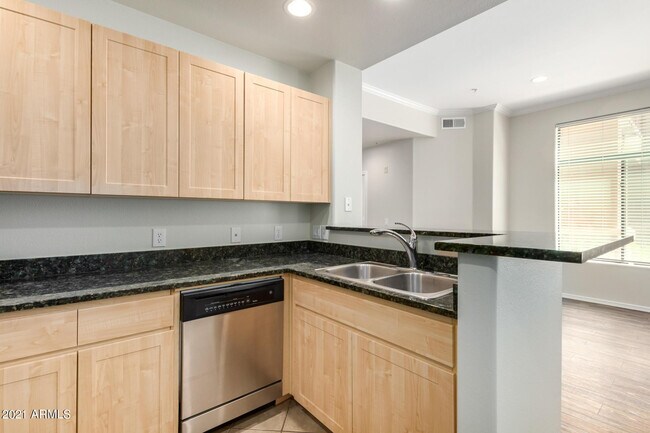 Building Photo - 11640 N Tatum Blvd