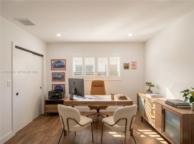 Building Photo - 1560 Cleveland Rd