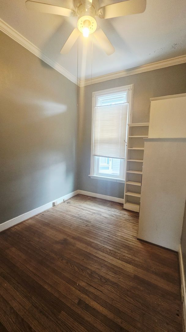 Building Photo - 461/501 Walnut Street