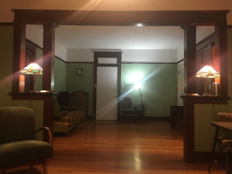 Building Photo - 234 E 100 S