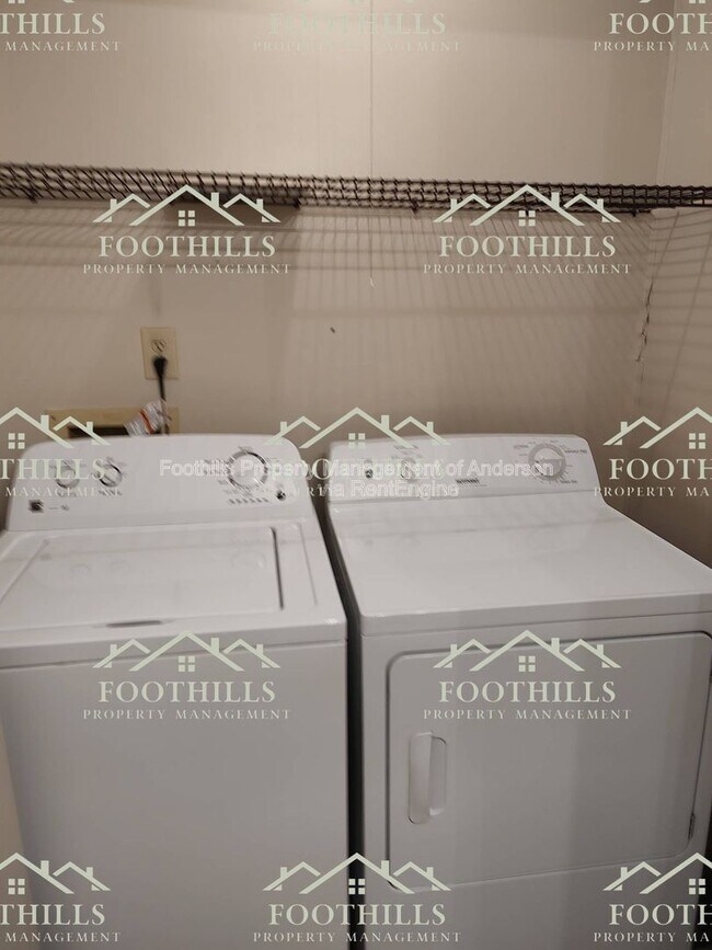 Building Photo - 2105 Portside Way