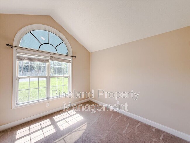 Building Photo - 117 Moorea Dr