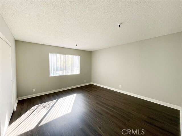 Building Photo - 13535 Yukon Ave