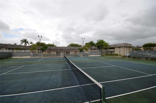Building Photo - 7440 Miami Lakes Dr
