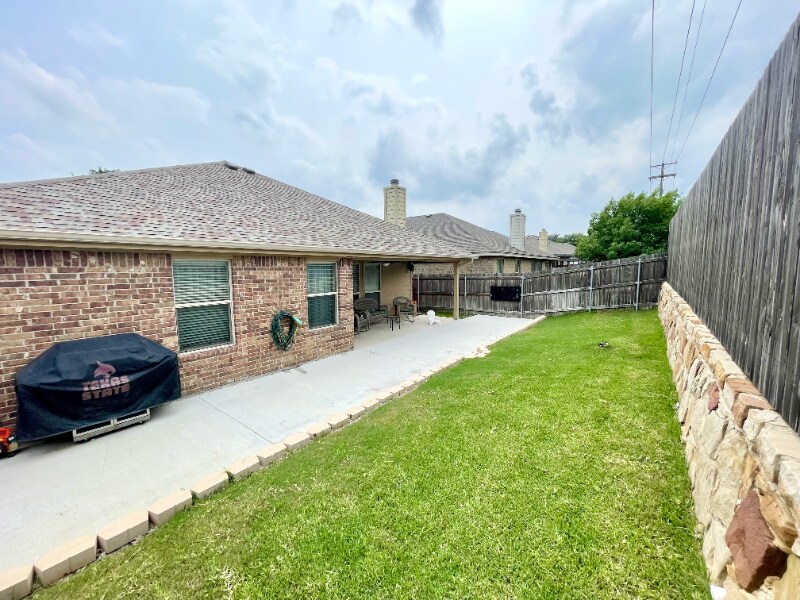 Building Photo - 6124 Amberjack Trail