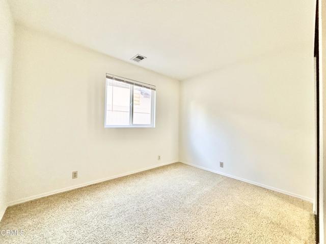 Building Photo - 272 Cahuenga Dr