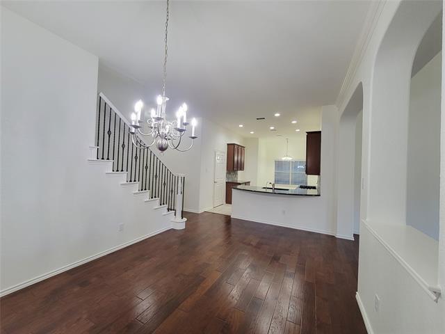 Building Photo - 9320 Woodhurst Dr