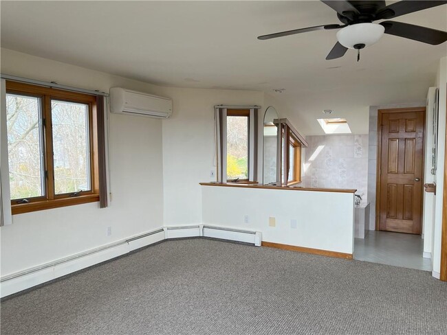 Building Photo - 108 Horizon Dr