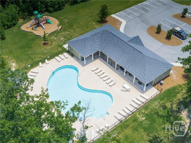 Building Photo - 115 Sailmaker Ln