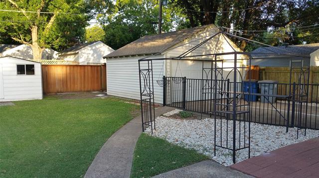 Building Photo - 4216 Camden Ave
