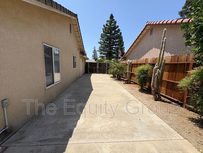 Building Photo - 314 S Citrus Ct