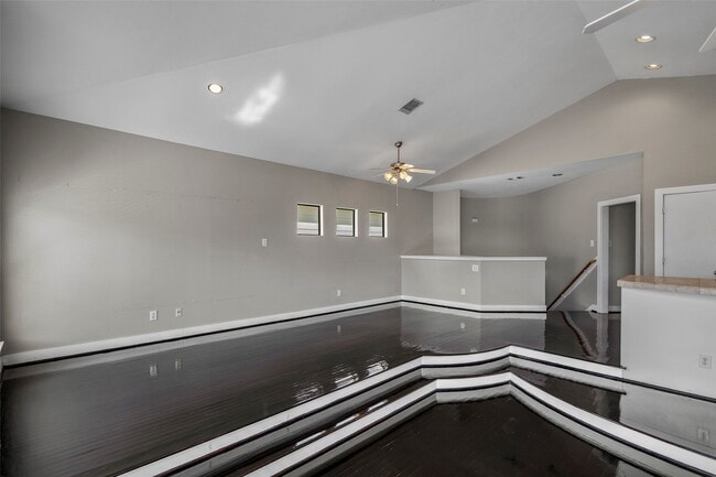 Building Photo - 9705 Linkmeadow Ln