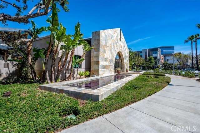 Building Photo - 89 Lennox