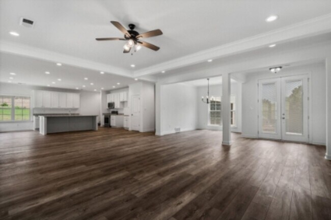 Building Photo - Spacious 4-Bedroom Home in Byhalia - Modern Living in a Tranquil Community!
