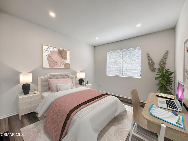 Building Photo - 655 Arroyo Oaks Dr